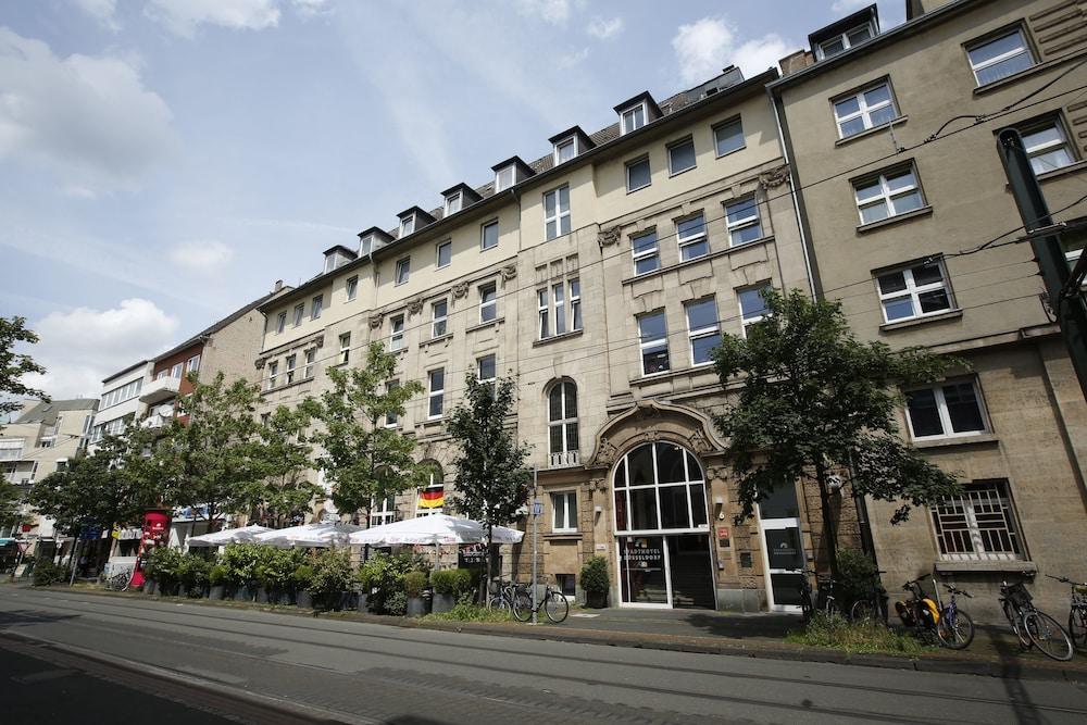 Stadthotel Duesseldorf Exterior foto